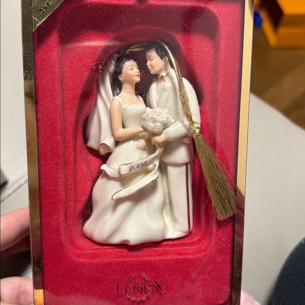 LENOX 2005 Bride And Groom Christmas Ornament/Cake Topper W/Box Holiday